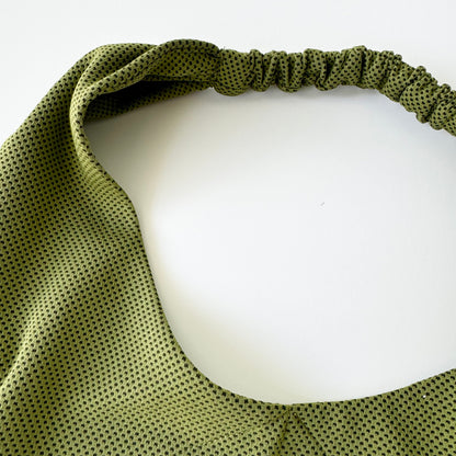 Everywear™ Wearable Sweat Towel